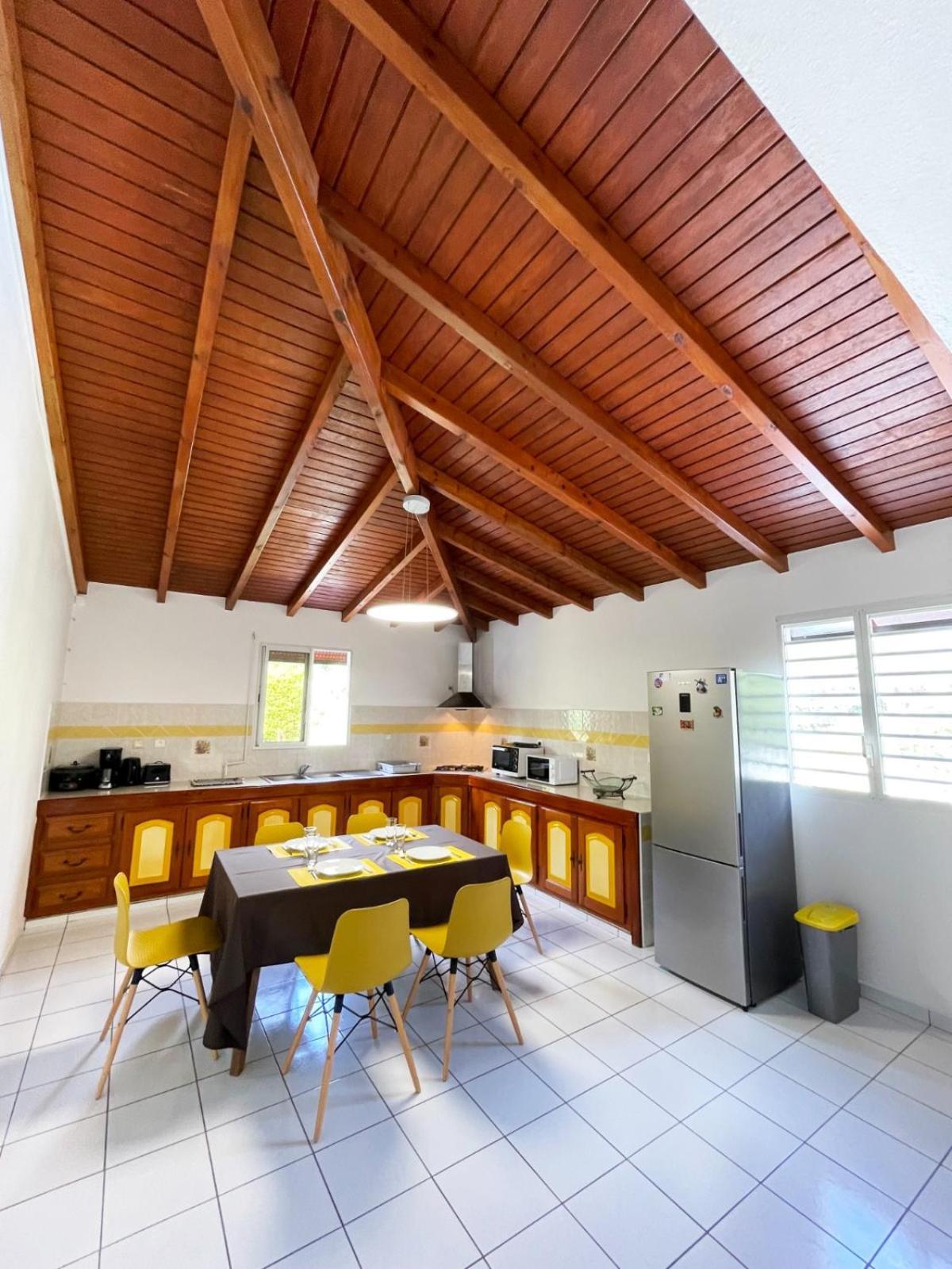 La Villa Ixora, Magnifique Villa Avec Piscine Les Abymes Eksteriør billede