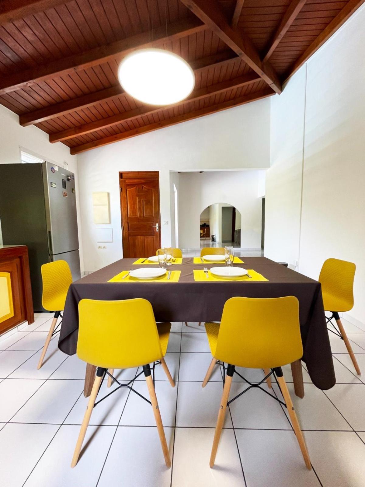La Villa Ixora, Magnifique Villa Avec Piscine Les Abymes Eksteriør billede